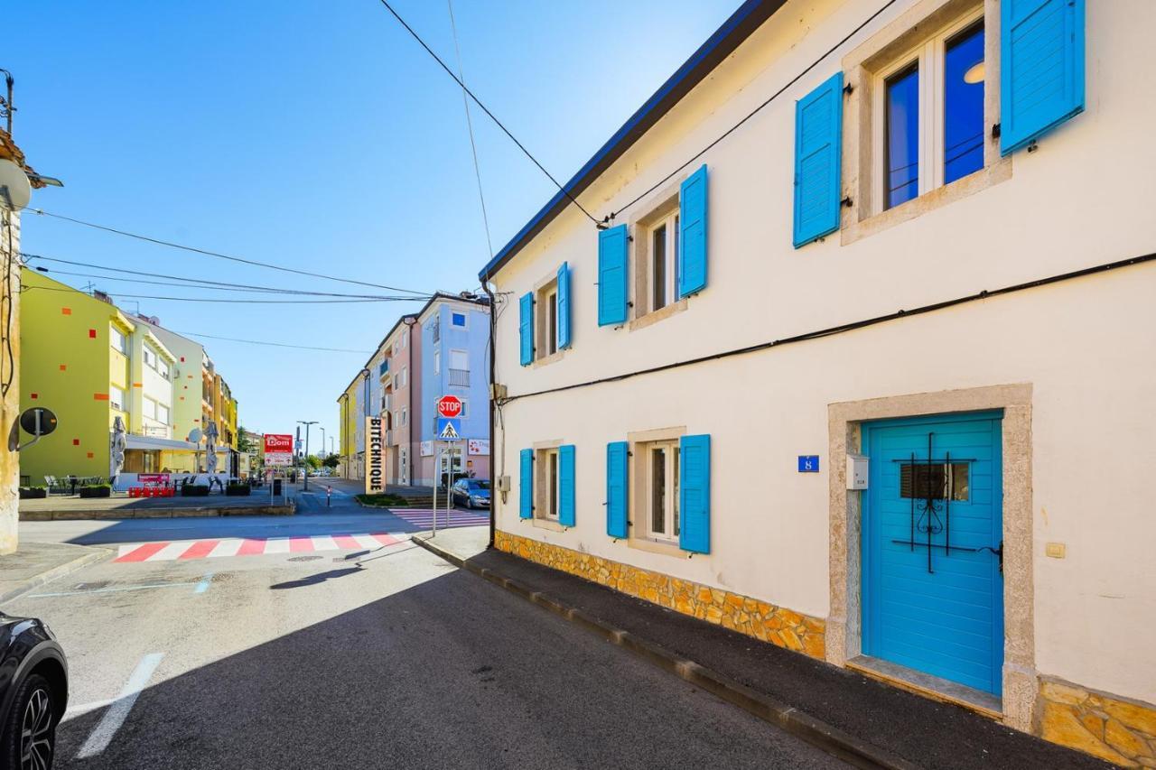 Center House With Apartments ウマグ エクステリア 写真